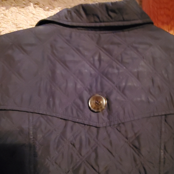 Quilted Jacket - Picture 2 of 8